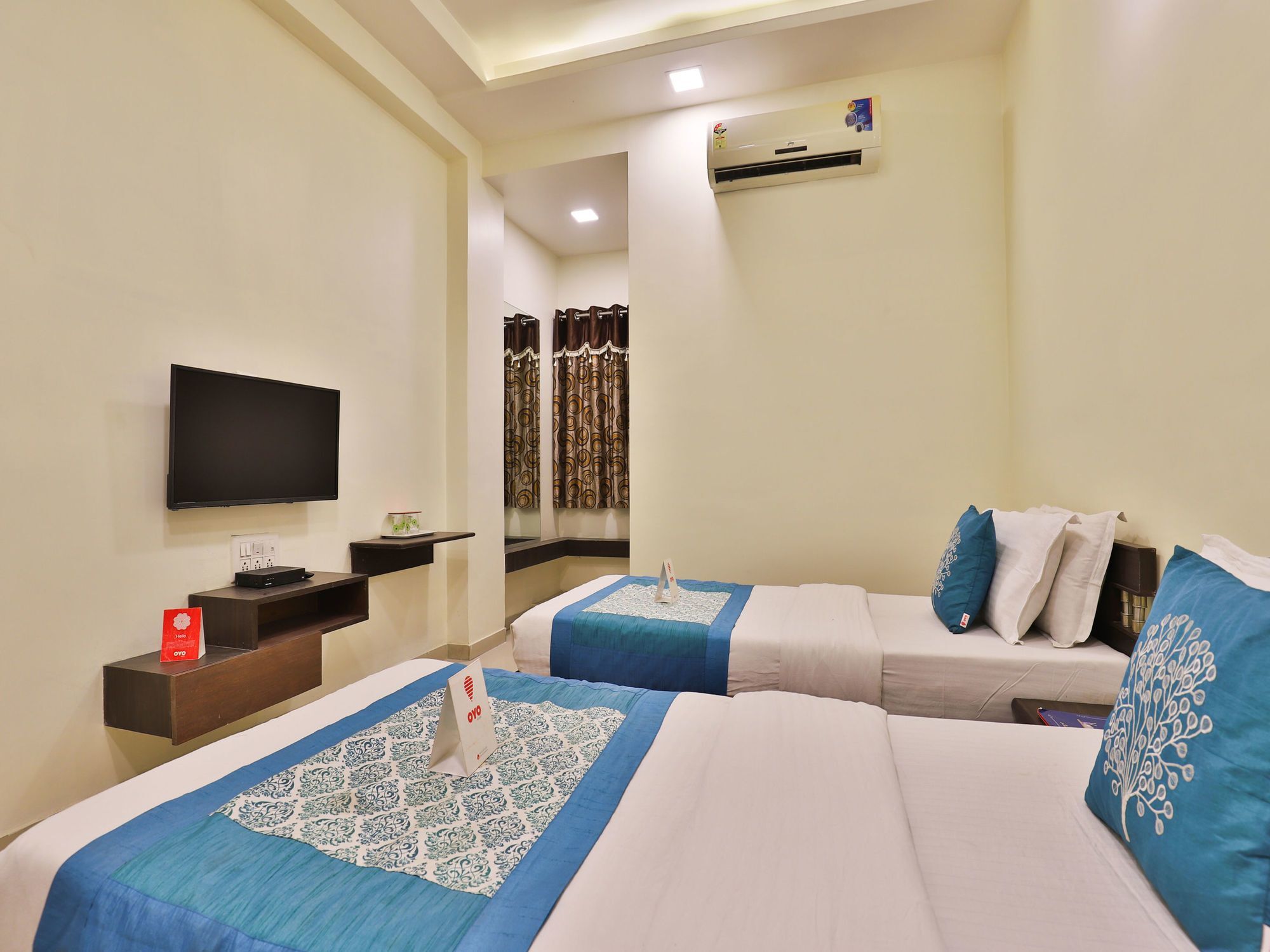Oyo 6684 Hotel Park Sangam Ahmedabad Exterior photo